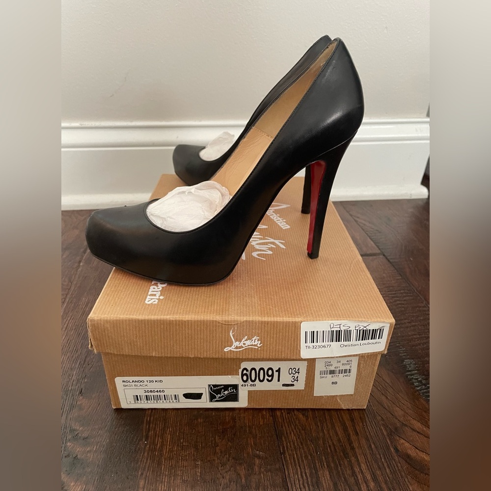 christian louboutin rolando size 8B